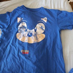 Sonic The Hedgehog t-shirt
